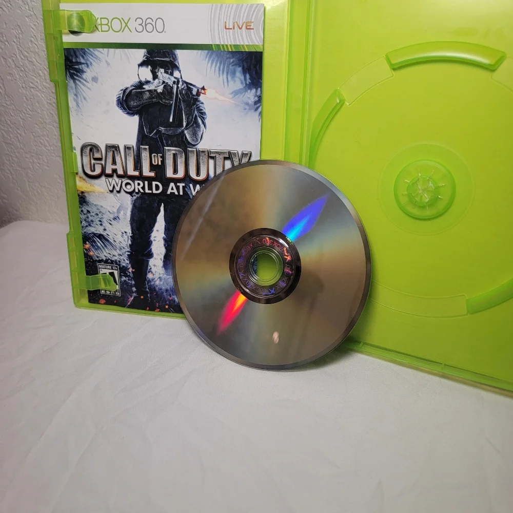 Call of Duty World at War Microsoft Xbox 360 With Manual TESTED